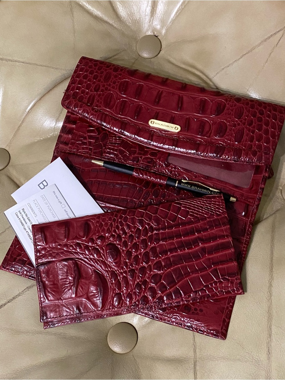 LKNW Vintage Brahmin Cranberry Leather Checkbook Wallet Wine Burgundy Melbourne
